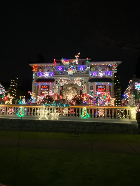 Neighbour asked us to stop our Christmas lights flashing