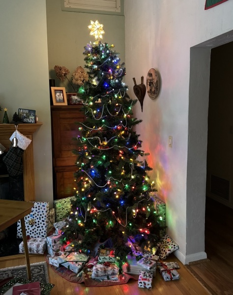 Come and tell me your dull and unexciting news 27: Calmly through the day