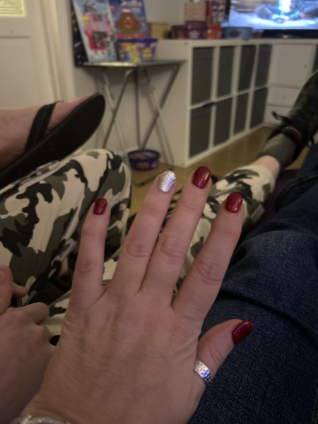 Please post your nails! I need shape and colour inspo!