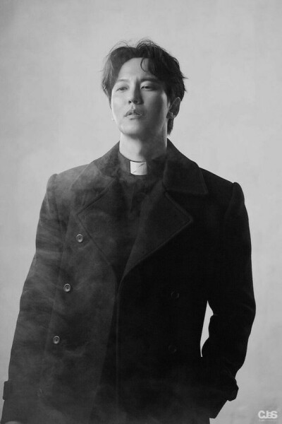 MsLatté’s Daebak Cybercafé (Kdrama addicts #44): In which a surprise feast of corking contract marriage dramas 🙌 is undercut by an imminent BTS content famine as Jung Kook, RM, V and Jimin enlist 😭