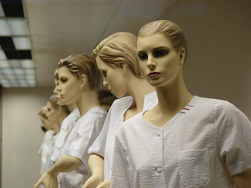 Selling clothes online - thinking of buying a mannequin