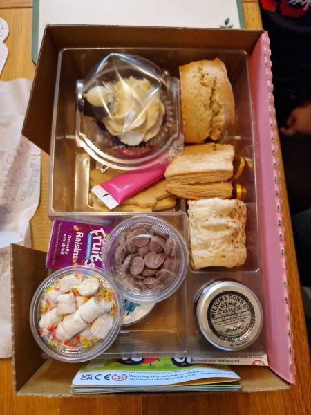 Thread 17 - the one with CHRISTMAS