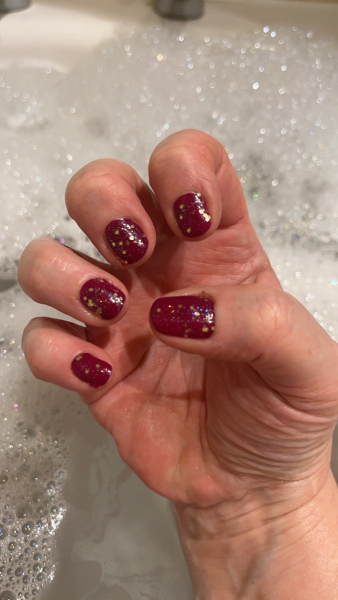Please post your nails! I need shape and colour inspo!