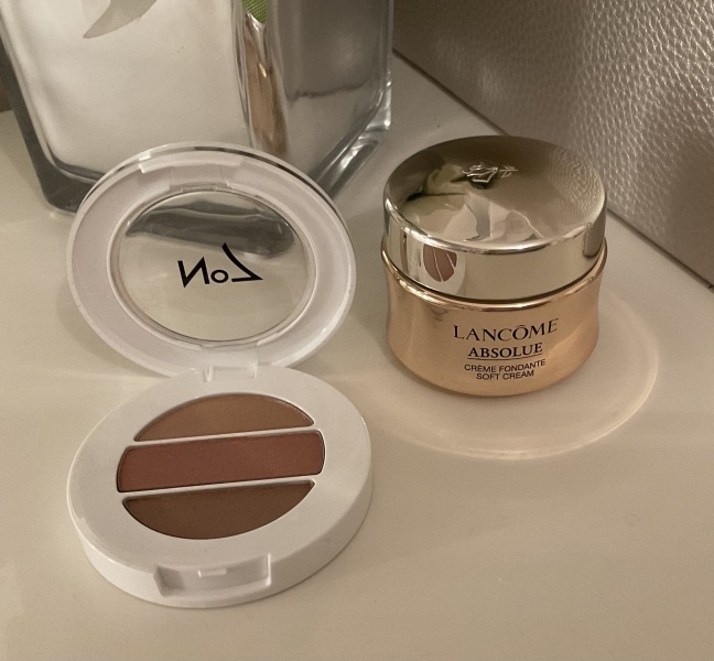 General “waifs and strays” beauty advent calendar opening thread