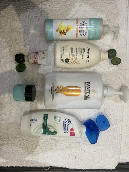 Feel the temptation to indulge in beauty treats? Is your collection overflowing with treasures? Come unite with fellow beauty enthusiasts in this lovely group!