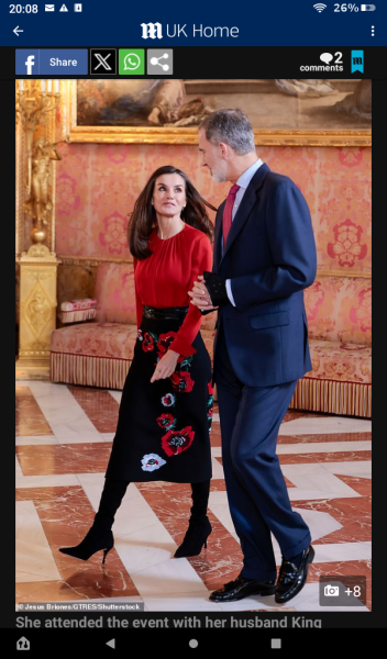 Royal Style: silk, stomachers, sapphires and plenty of sass