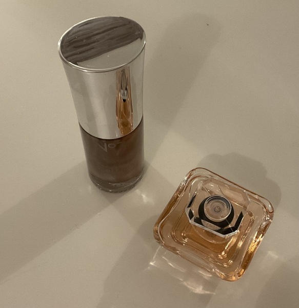 General “waifs and strays” beauty advent calendar opening thread