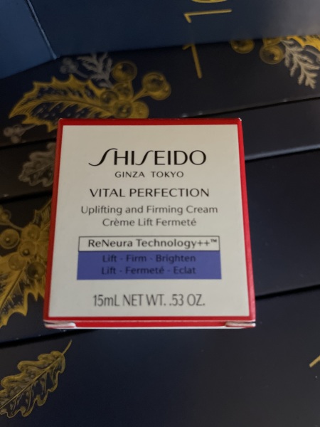 General “waifs and strays” beauty advent calendar opening thread