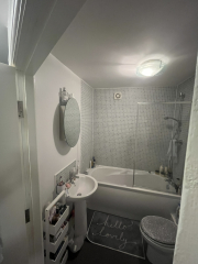 I'm rubbish at decoration how best to deal with these tiles?