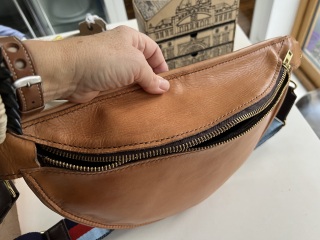 Les Parisiennes des Mamanset: On the Advent of Newness