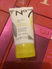 General “waifs and strays” beauty advent calendar opening thread