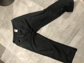 Help, I can’t find the only trousers mum will wear
