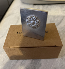 General “waifs and strays” beauty advent calendar opening thread