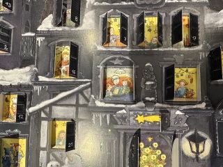 Picture advent calendars that add to the scene rather than have random pictures behind the doors