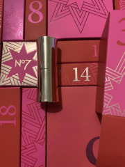 General “waifs and strays” beauty advent calendar opening thread