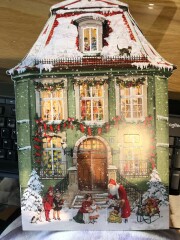 Picture advent calendars that add to the scene rather than have random pictures behind the doors