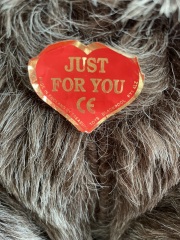 Can this vintage ape toy be washed?