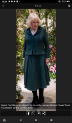 Royal Style: silk, stomachers, sapphires and plenty of sass