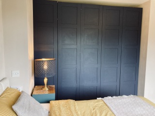 Has anyone painted over an IKEA laminate desk?