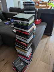 Hand hold - declutter diary