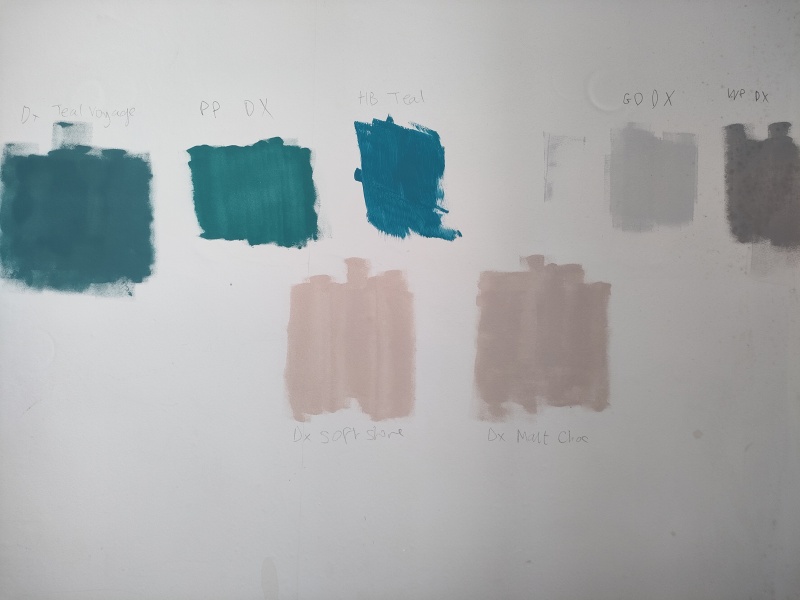 Which walls to paint teal?