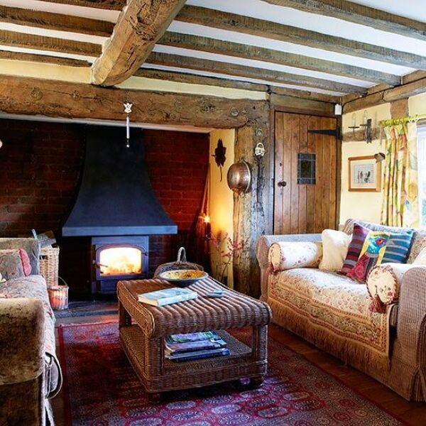 How long should my curtains be?