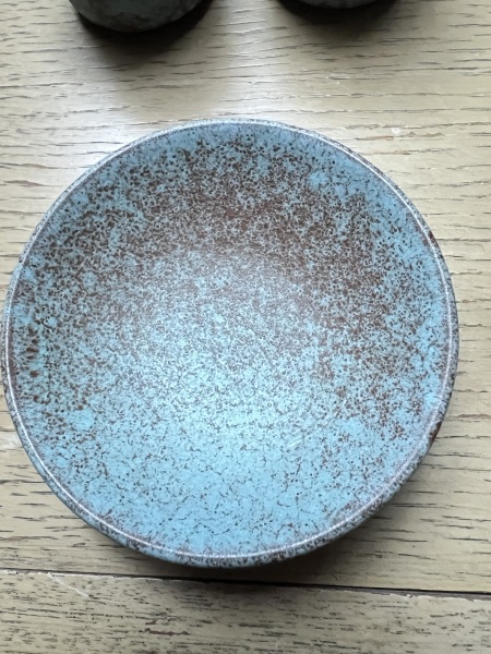 Help! Anyone know pottery marks? Need to replace broken vase asap