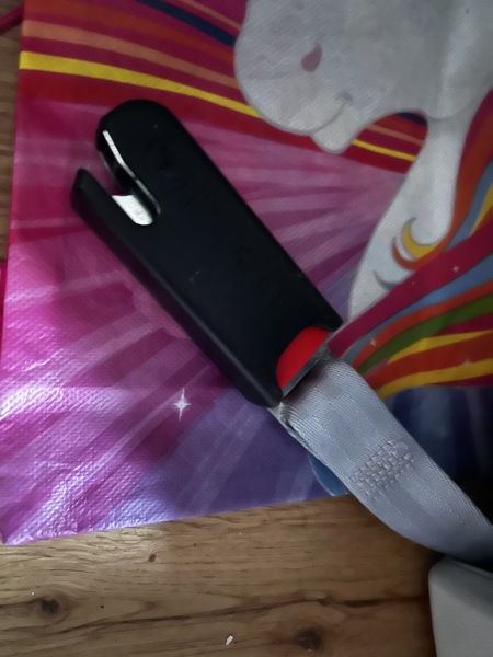 3 isofix Car seats in back