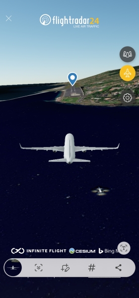 Flightradar - some poor passengers really aren't landing at Madeira at the moment