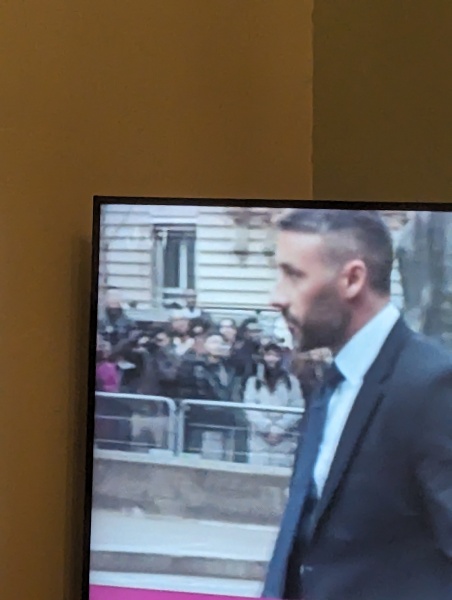 Did anyone else notice Kylie's hot security guard on GMB?