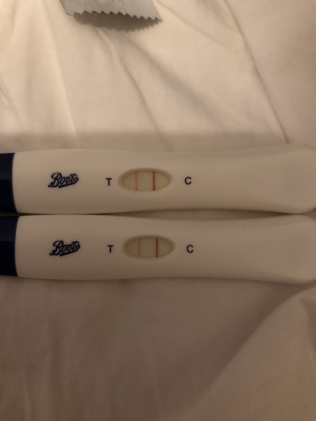 11DPO - is this a squinter?😬