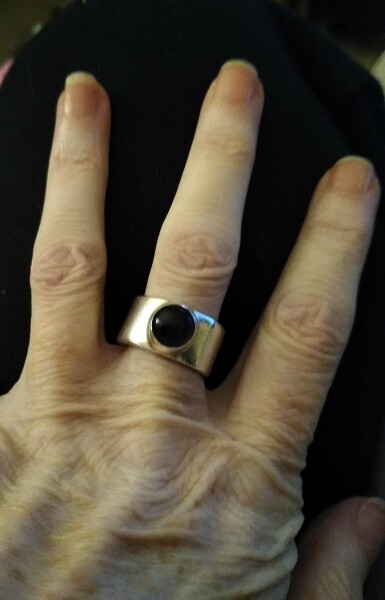 Does this ring look good on me? Tiffany Etoile "engagement" ring