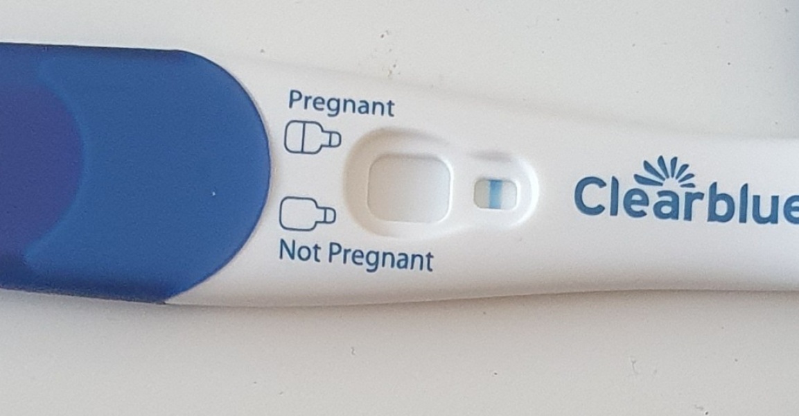SERIOUS LINE EYES.... 8DPO(YES I KNOW ITS TOO EARLY!!!)....