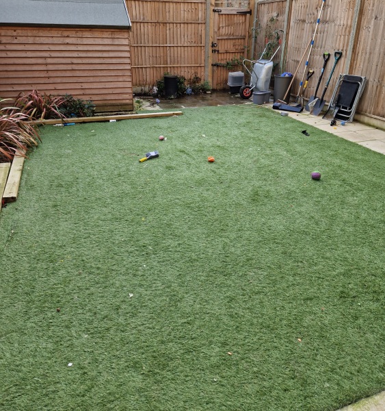 Messy house/garden pics