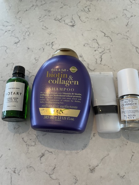 Feel the temptation to indulge in beauty treats? Is your collection overflowing with treasures? Come unite with fellow beauty enthusiasts in this lovely group!