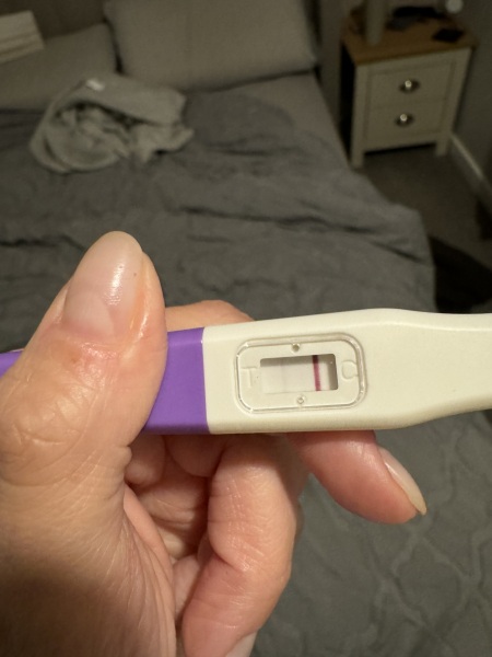 11DPO - is this a squinter?😬