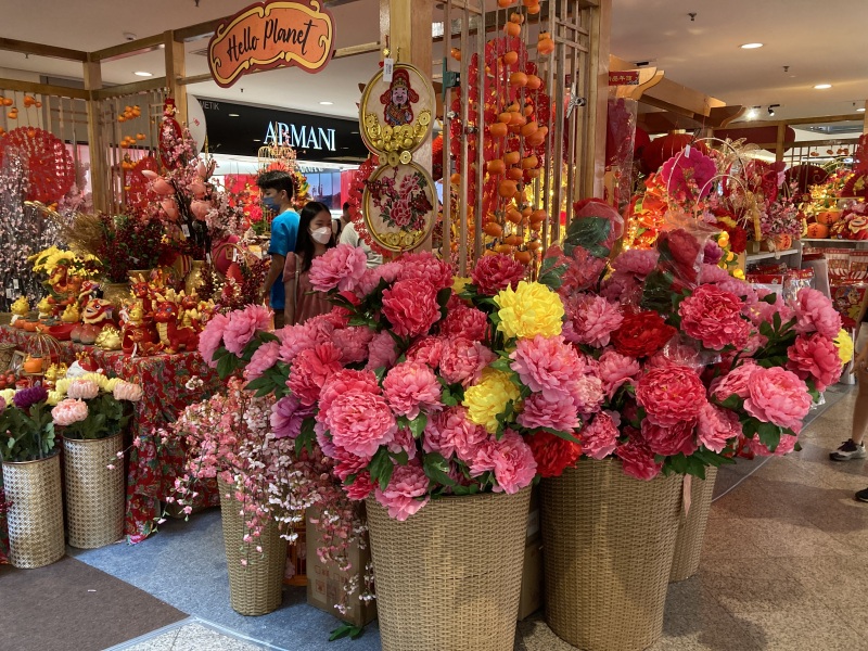 Thread 12 - TalkLair: “I say we take off and nuke the entire site from orbit. It's the only way to be sure.”