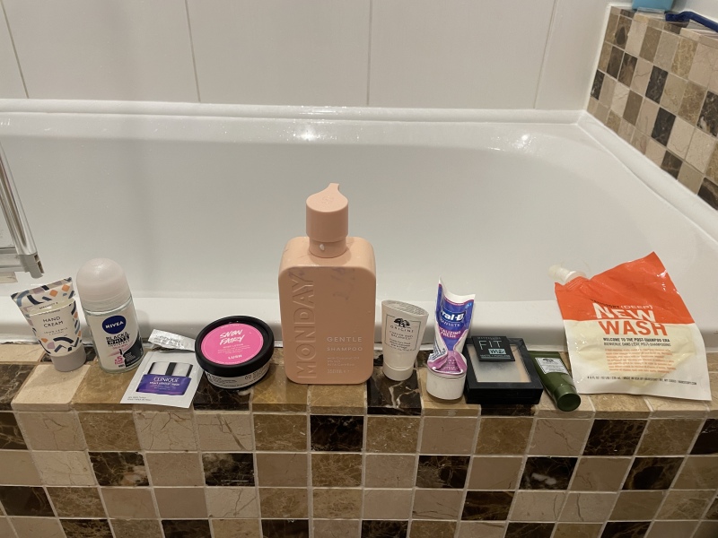 Join me in a beauty product buying ban or come and give me moral support!