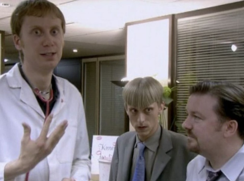 to think that Mackenzie Crook and Stephen Merchant are the same person.