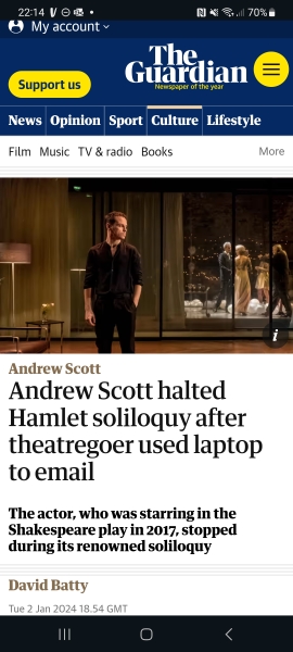 Actor stopped because of emailer in audience
