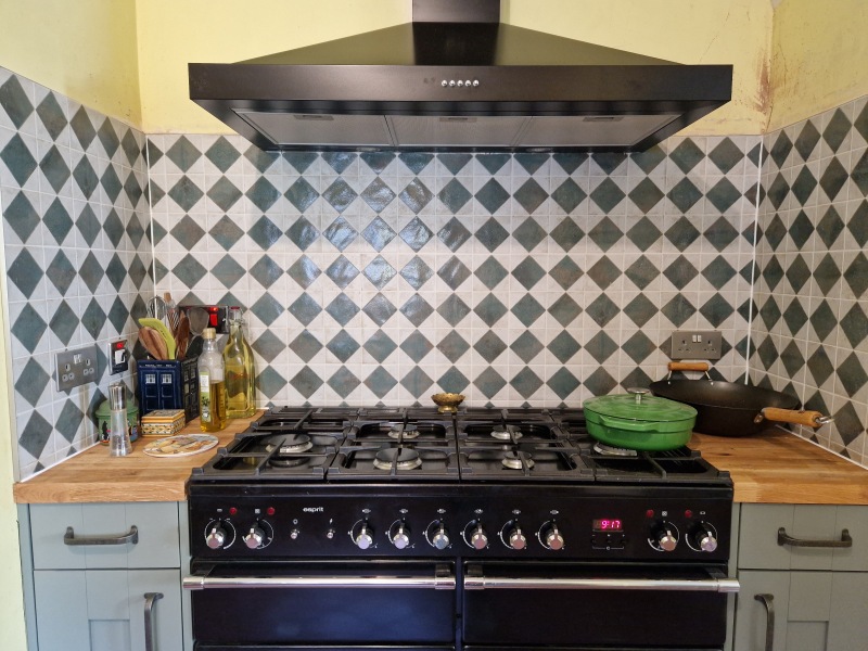 Tiles for a green country kitchen