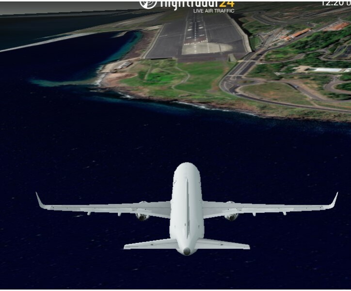 Flightradar - some poor passengers really aren't landing at Madeira at the moment