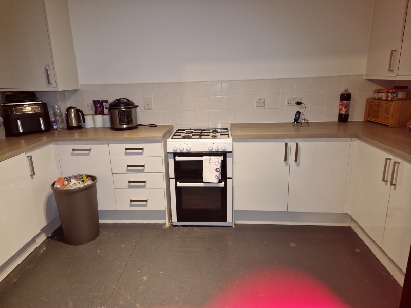 Tidy up shithole house weekend pics included
