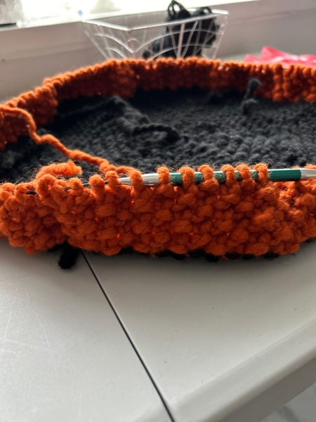 Basket knitting advice needed please