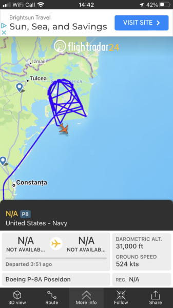 Flightradar - some poor passengers really aren't landing at Madeira at the moment