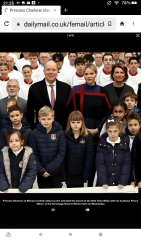 Royal Style: silk, stomachers, sapphires and plenty of sass