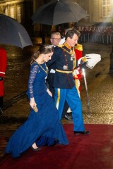 Royal Style: silk, stomachers, sapphires and plenty of sass