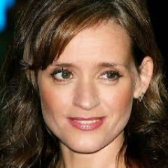 Celebs that look alike but aren't related?