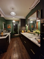 Kitchen Island (size of kitchen)