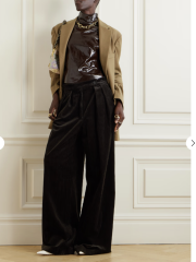 Les Parisiennes des Mamanset: On the Advent of Newness